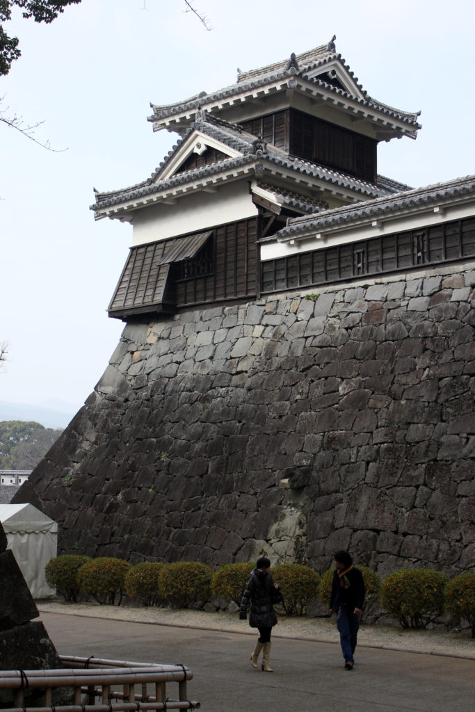 南東から見た続櫓