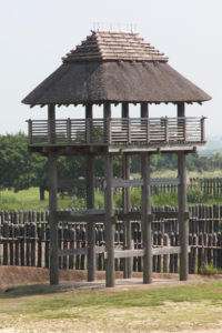 復元された物見櫓