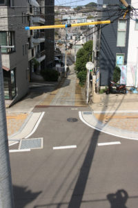 長崎市中川2丁目の交差点