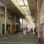 長崎街道、本陣跡ちかく(大村市本町、アーケード)