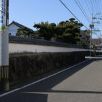 長崎街道杭出津2丁目)