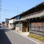 長崎街道杭出津2丁目)