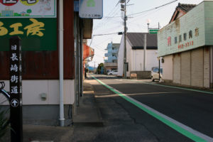 長崎街道と道標(西大村本町)