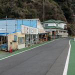 街道沿いの幸田水産(岩松町)