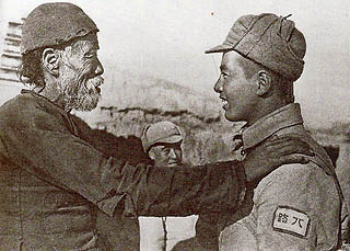 パーロ軍(八路、中共軍)の印をつけた兵士
