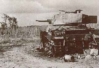擱座した日本軍戦車